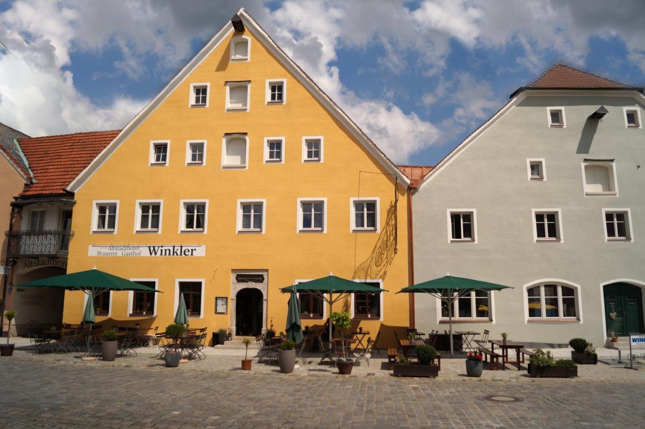 Altstadthotel Brauereigasthof Winkler Берхинг Экстерьер фото