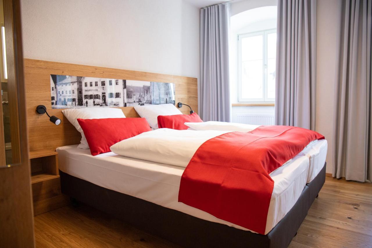 Altstadthotel Brauereigasthof Winkler Берхинг Экстерьер фото