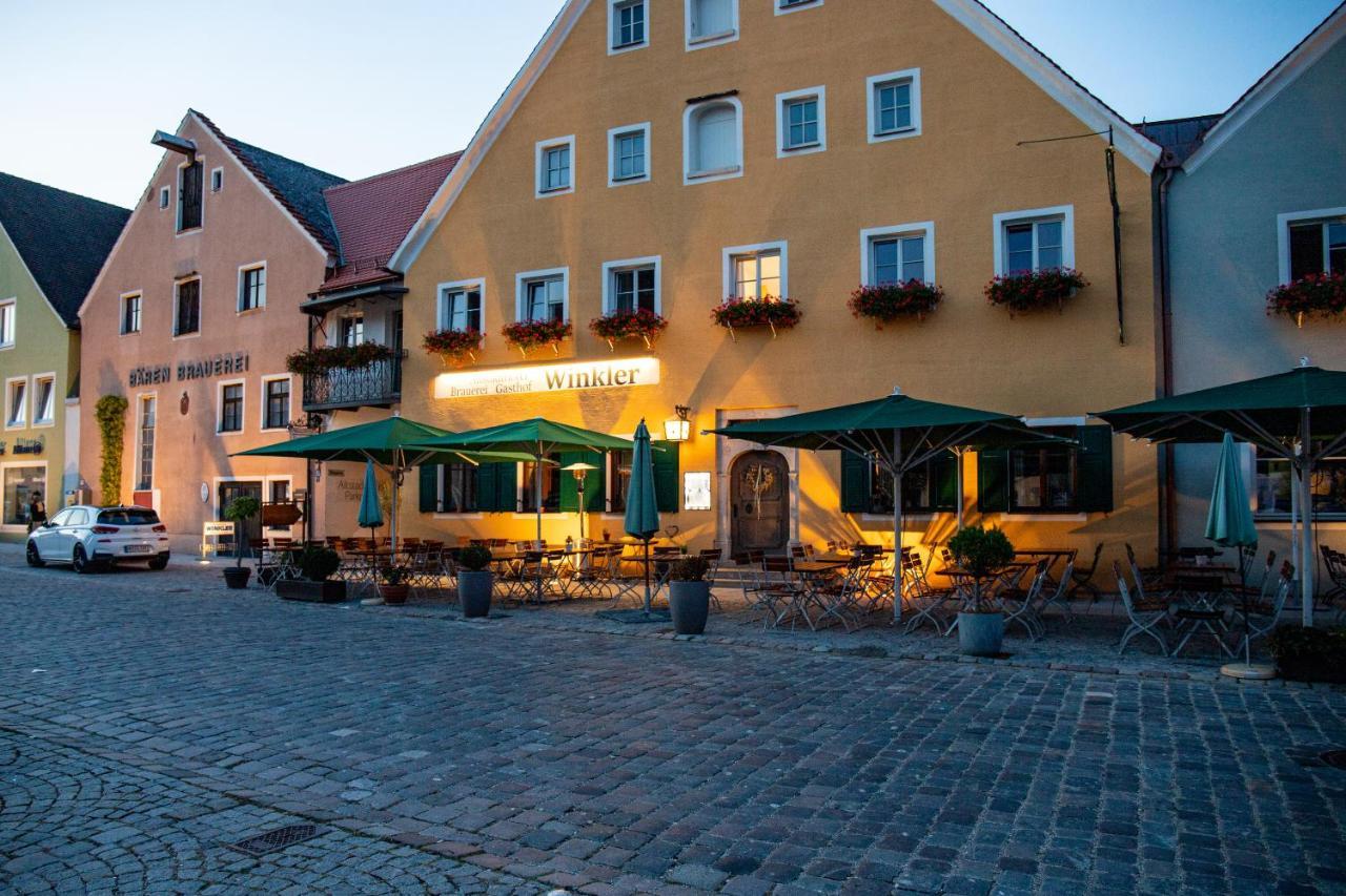 Altstadthotel Brauereigasthof Winkler Берхинг Экстерьер фото