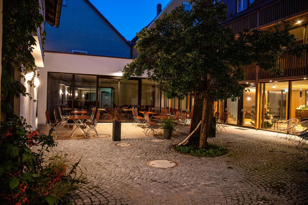 Altstadthotel Brauereigasthof Winkler Берхинг Экстерьер фото